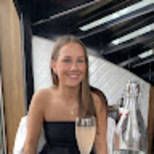 Meet your Posher, Ebba